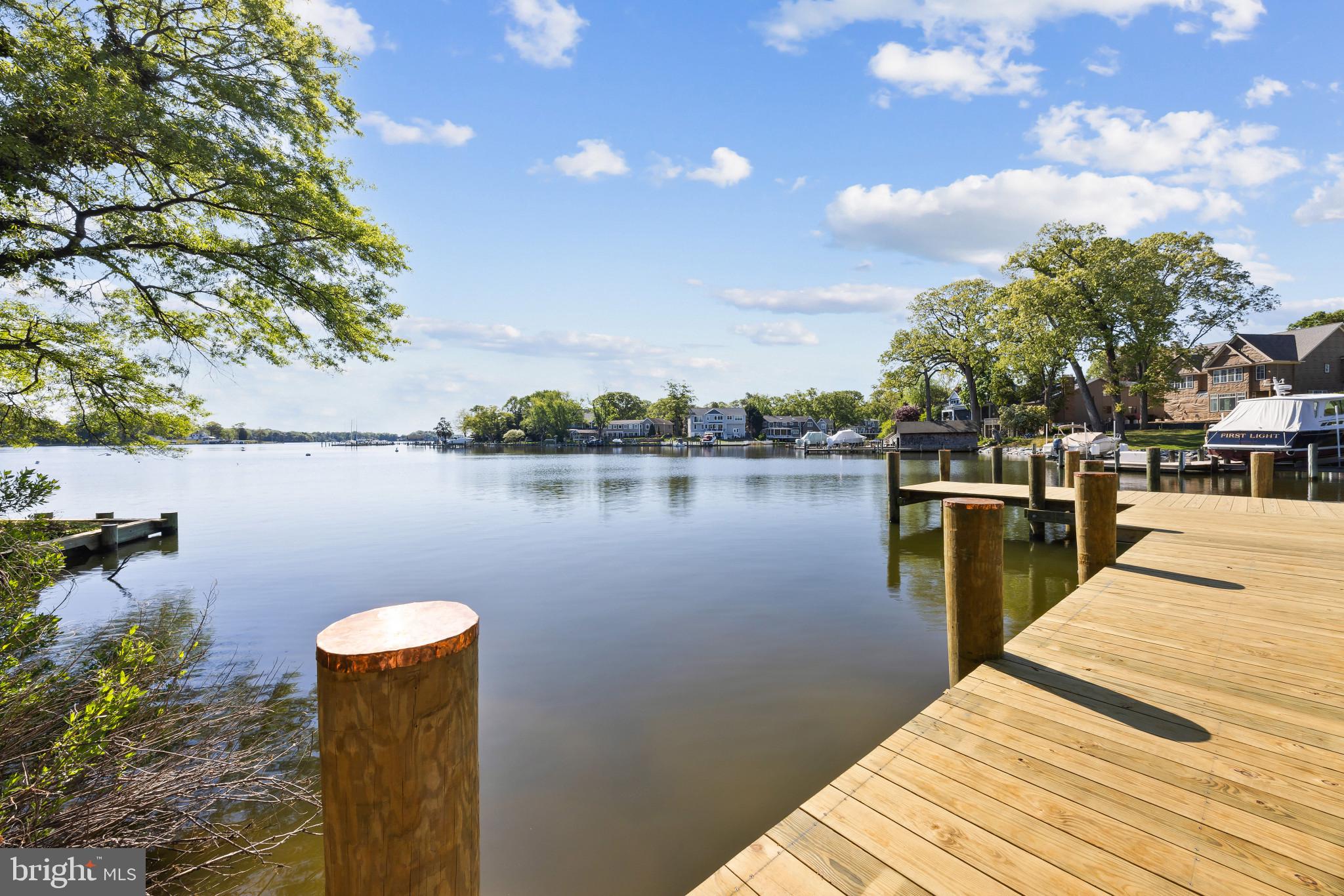 MAGOTHY RIVER WATERFRONT | 454 FAIROAK DRIVE