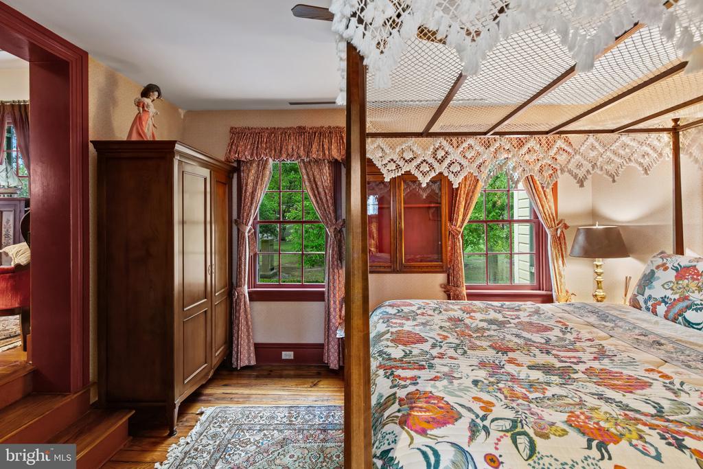 250 PRINCE GEORGE STREET | HISTORIC ANNAPOLIS HOME