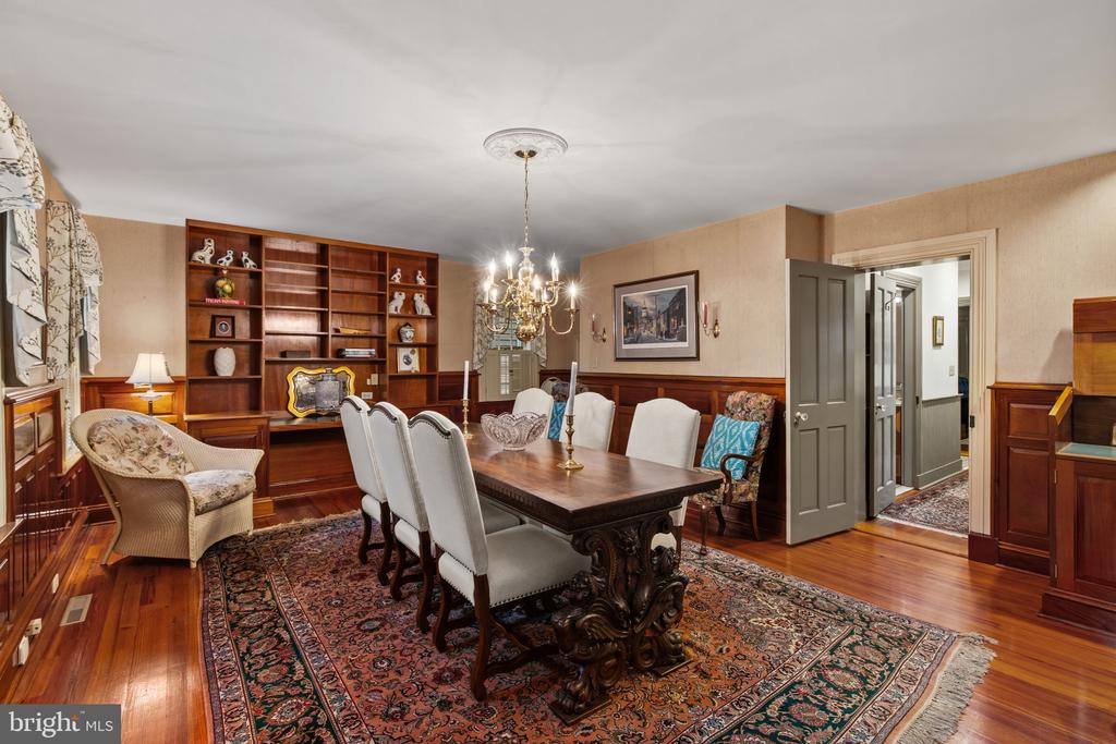 250 PRINCE GEORGE STREET | HISTORIC ANNAPOLIS HOME