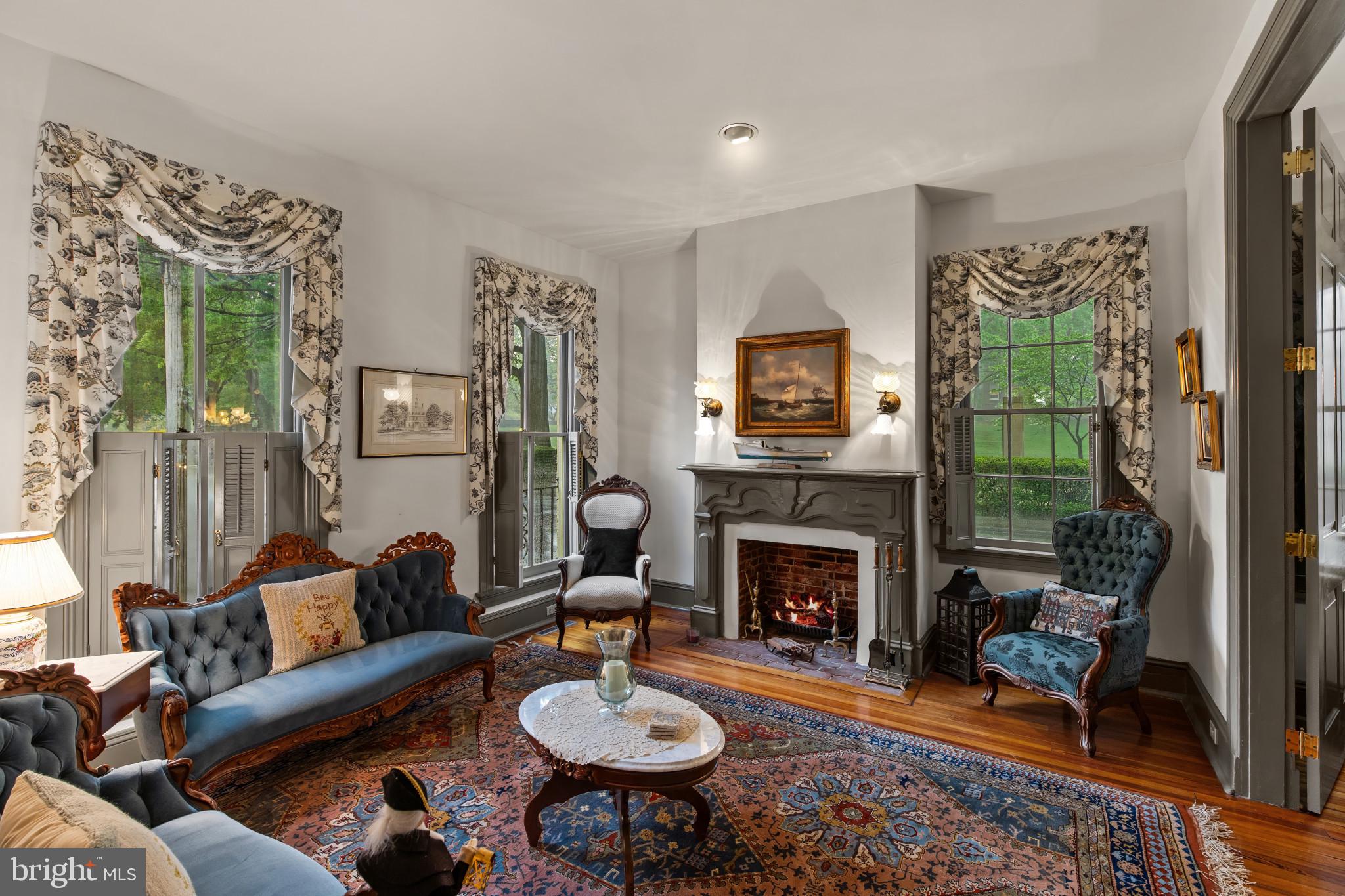 250 PRINCE GEORGE STREET | HISTORIC ANNAPOLIS HOME