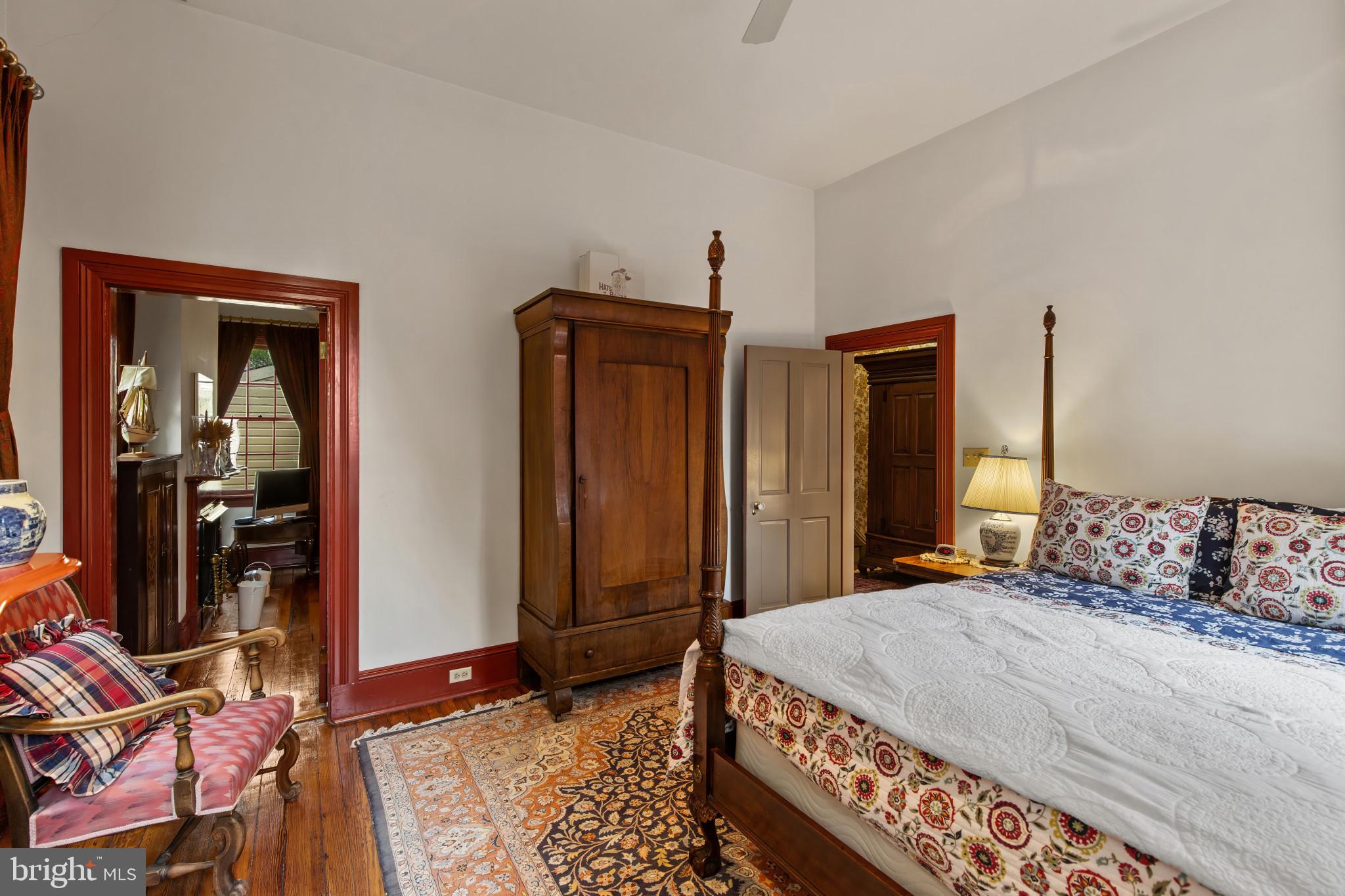 250 PRINCE GEORGE STREET | HISTORIC ANNAPOLIS HOME