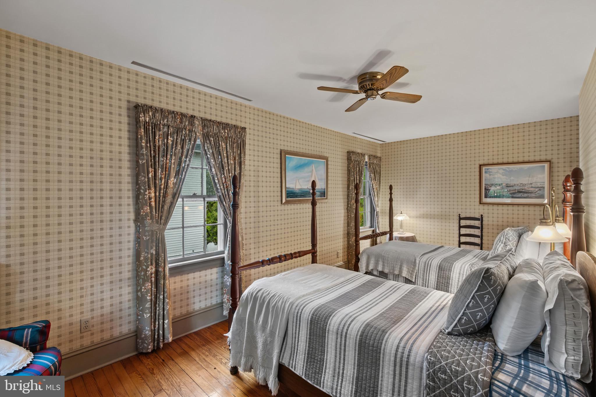250 PRINCE GEORGE STREET | HISTORIC ANNAPOLIS HOME
