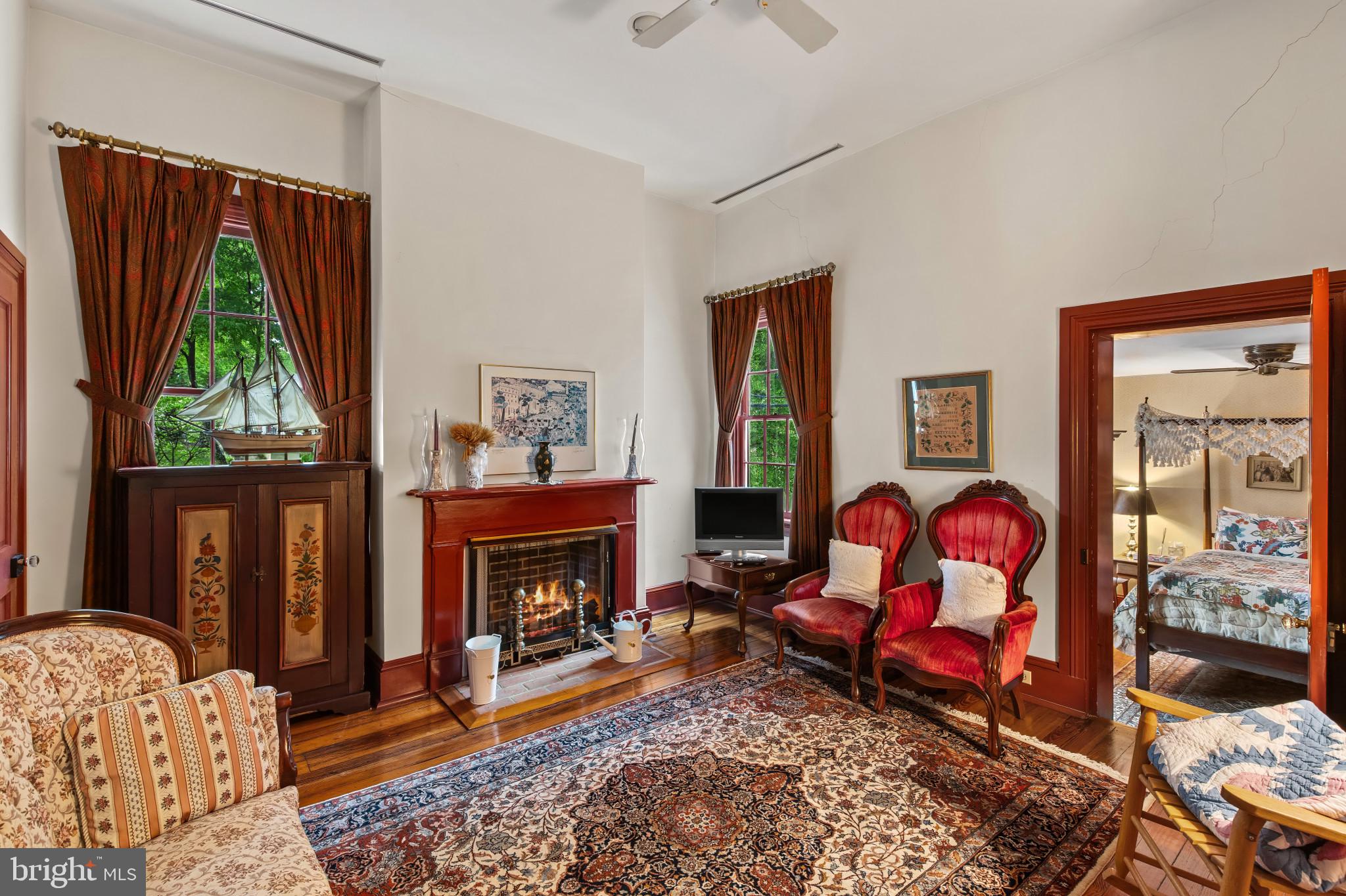 250 PRINCE GEORGE STREET | HISTORIC ANNAPOLIS HOME