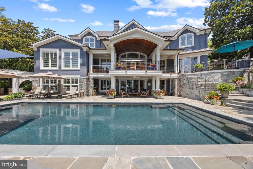 MURRAY HILL WATERFRONT | 5 FRANKLIN STREET