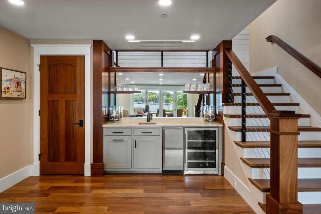 MURRAY HILL WATERFRONT | 5 FRANKLIN STREET