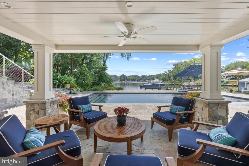 MURRAY HILL WATERFRONT | 5 FRANKLIN STREET