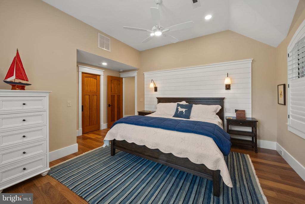 MURRAY HILL WATERFRONT | 5 FRANKLIN STREET