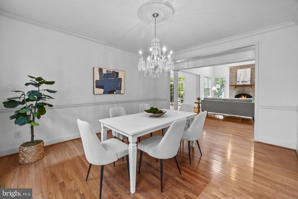 1604 TRAWLER LANE