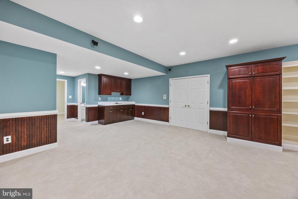 1604 TRAWLER LANE