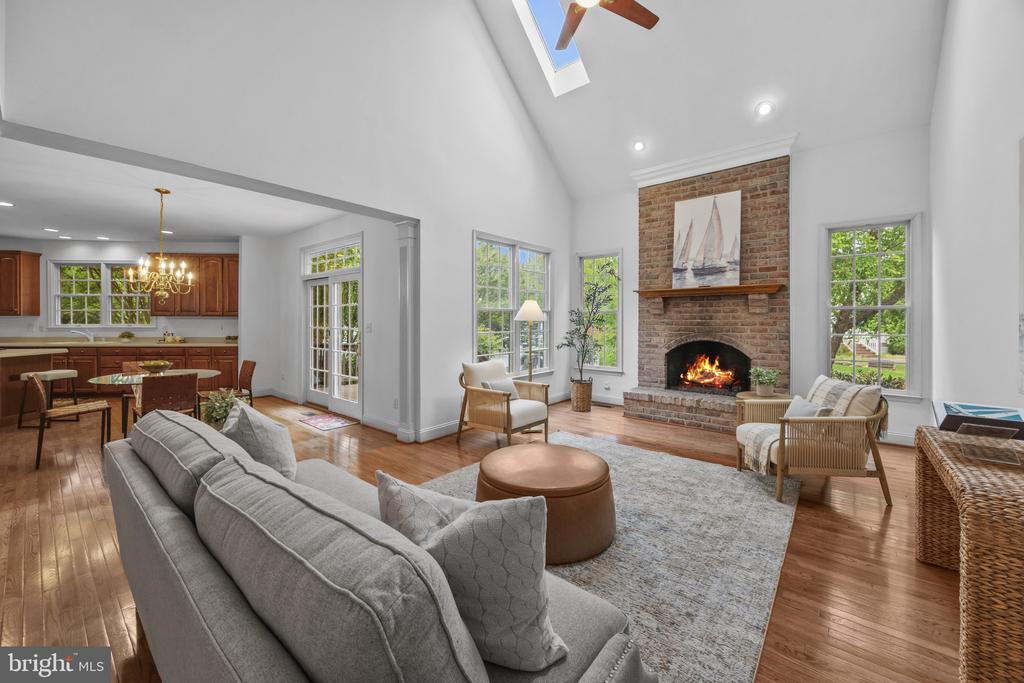 1604 TRAWLER LANE