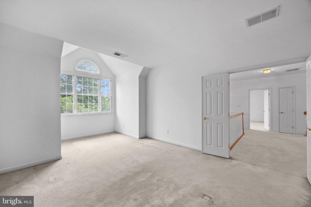 1604 TRAWLER LANE