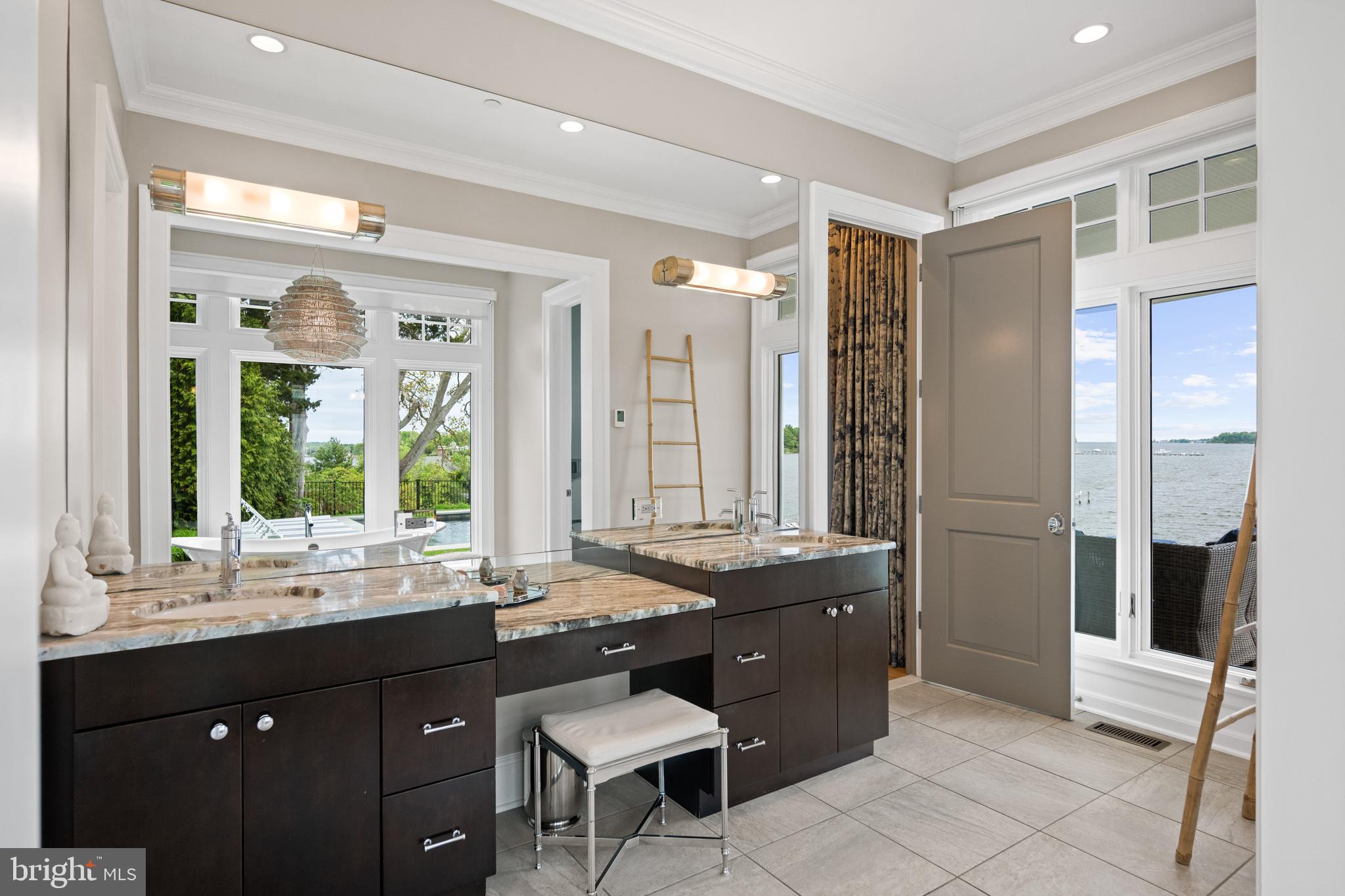 SOUTH RIVER WATERFRONT | 411 FERRY POINT ROAD