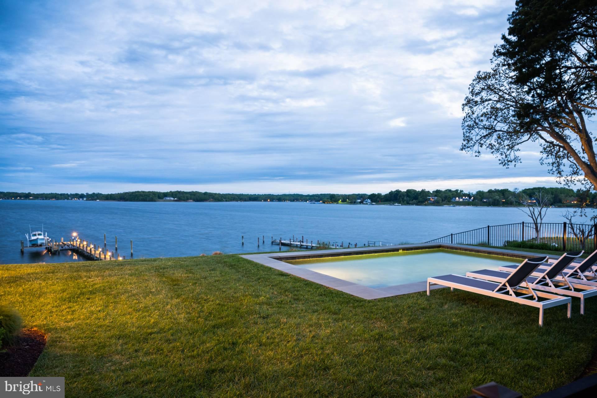 SOUTH RIVER WATERFRONT | 411 FERRY POINT ROAD