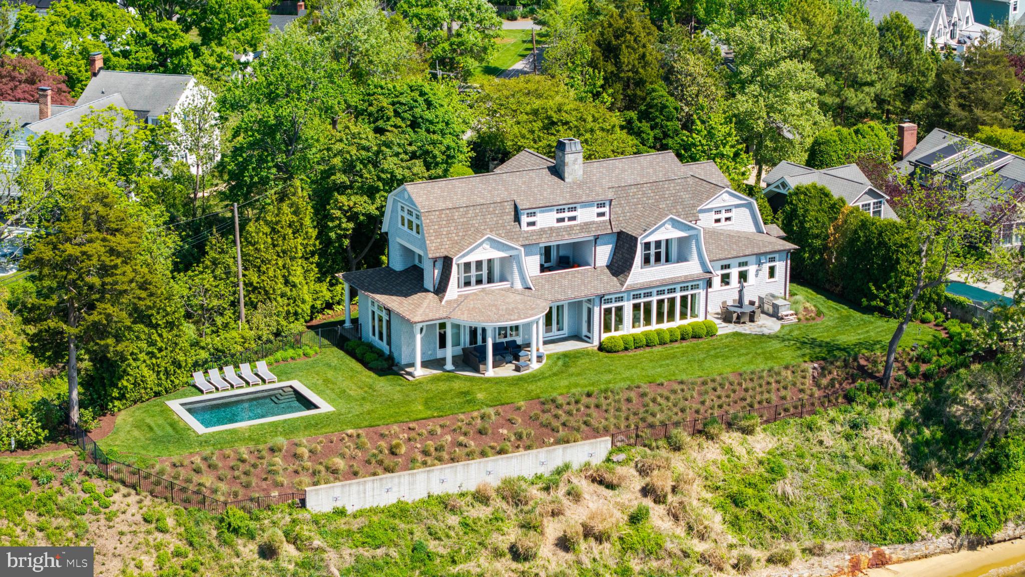 SOUTH RIVER WATERFRONT | 411 FERRY POINT ROAD