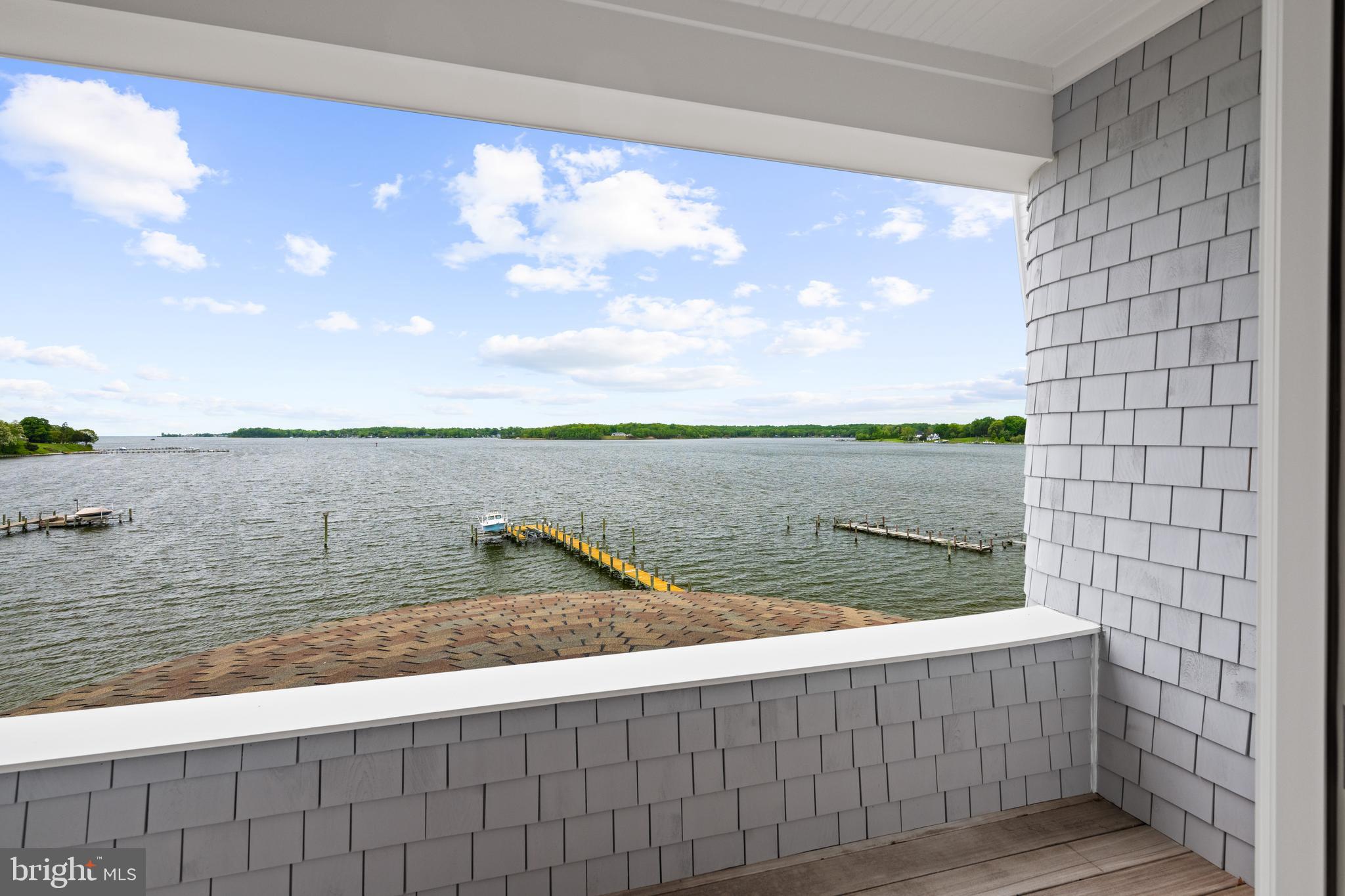 SOUTH RIVER WATERFRONT | 411 FERRY POINT ROAD