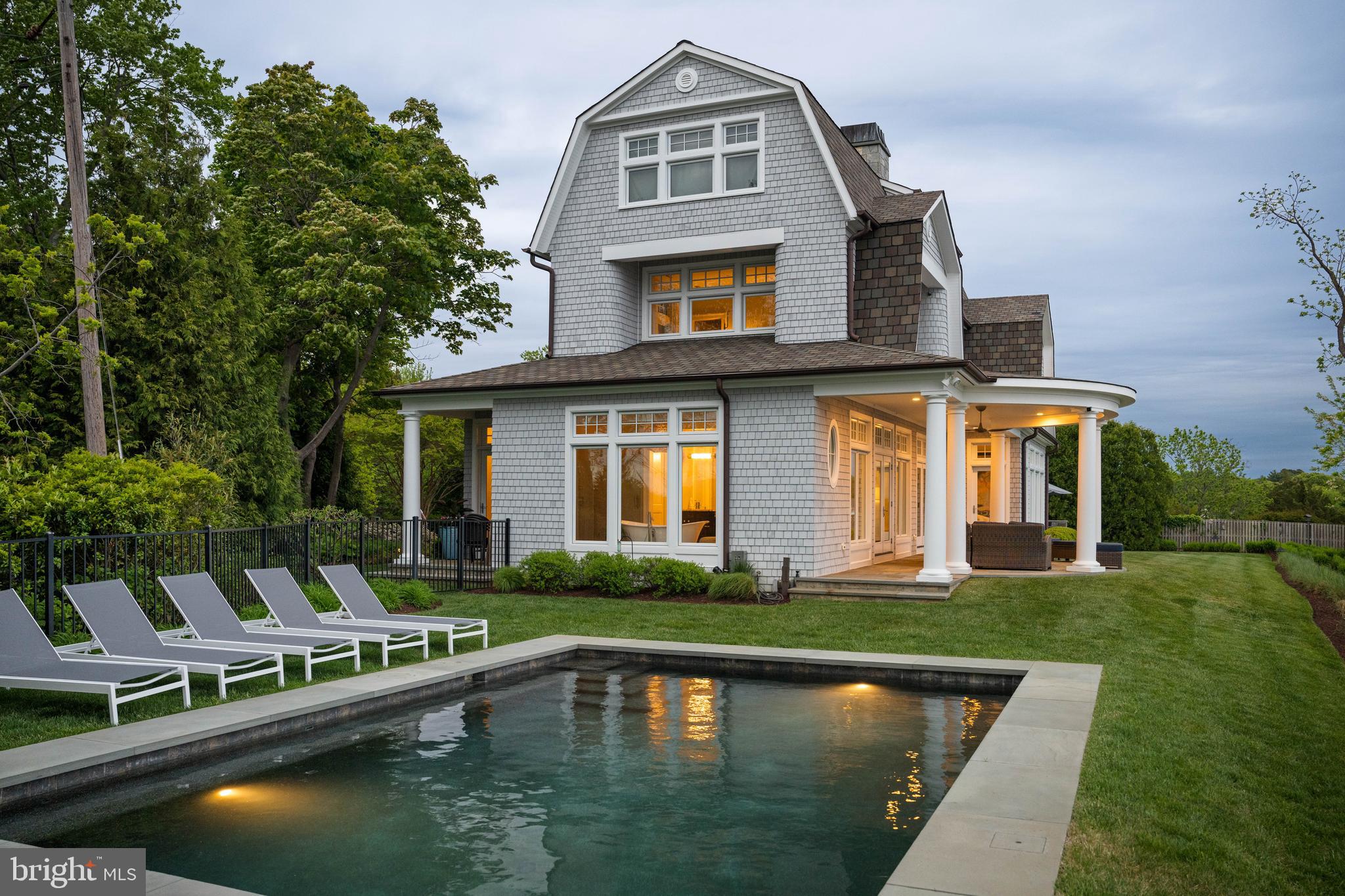 SOUTH RIVER WATERFRONT | 411 FERRY POINT ROAD