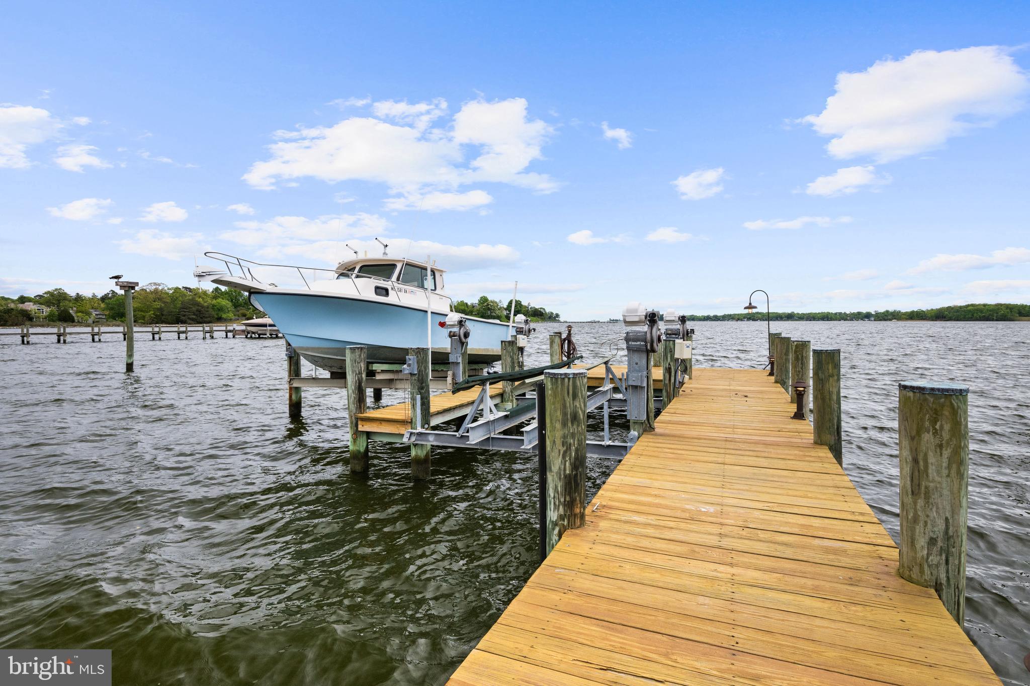 SOUTH RIVER WATERFRONT | 411 FERRY POINT ROAD