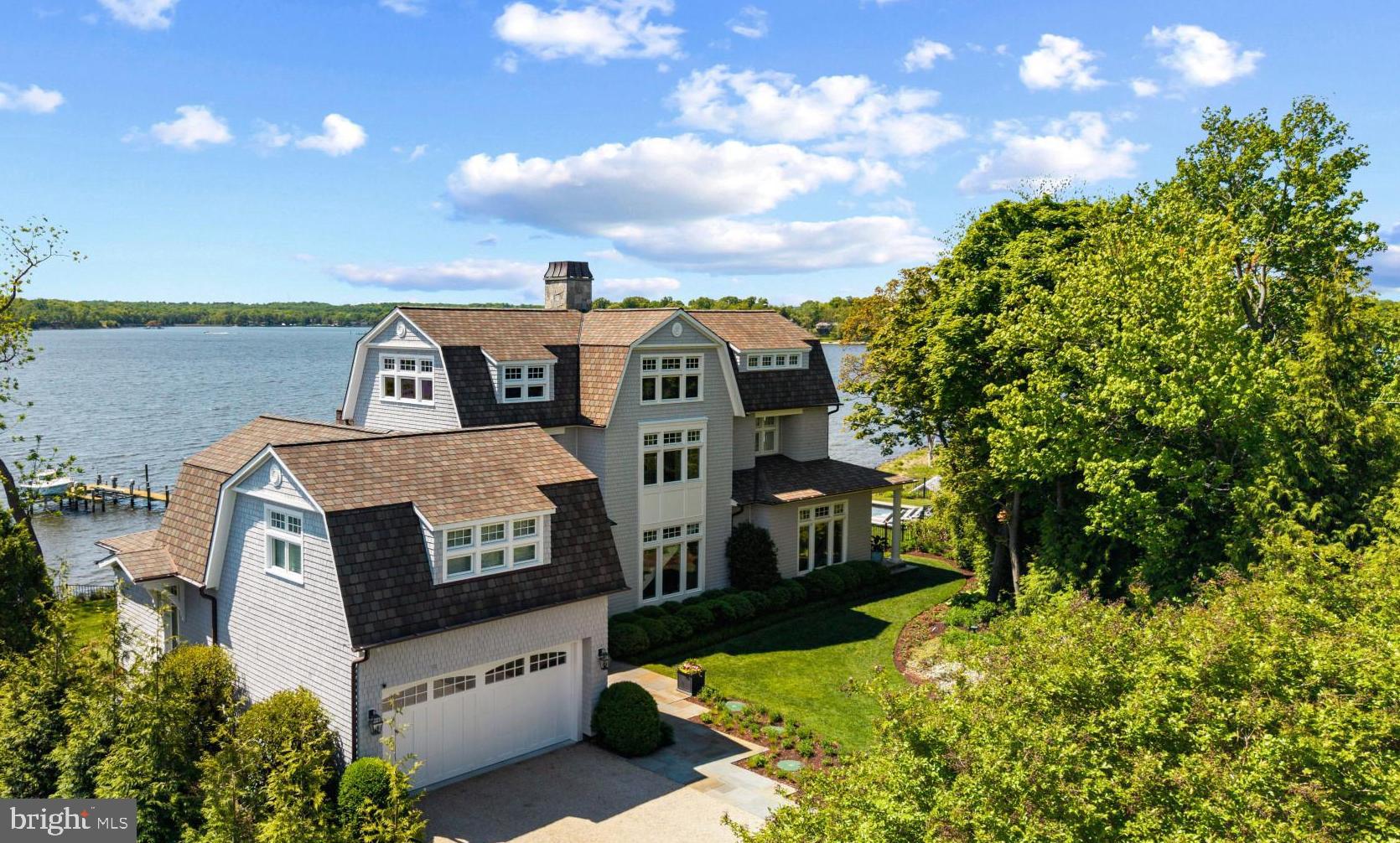 SOUTH RIVER WATERFRONT | 411 FERRY POINT ROAD