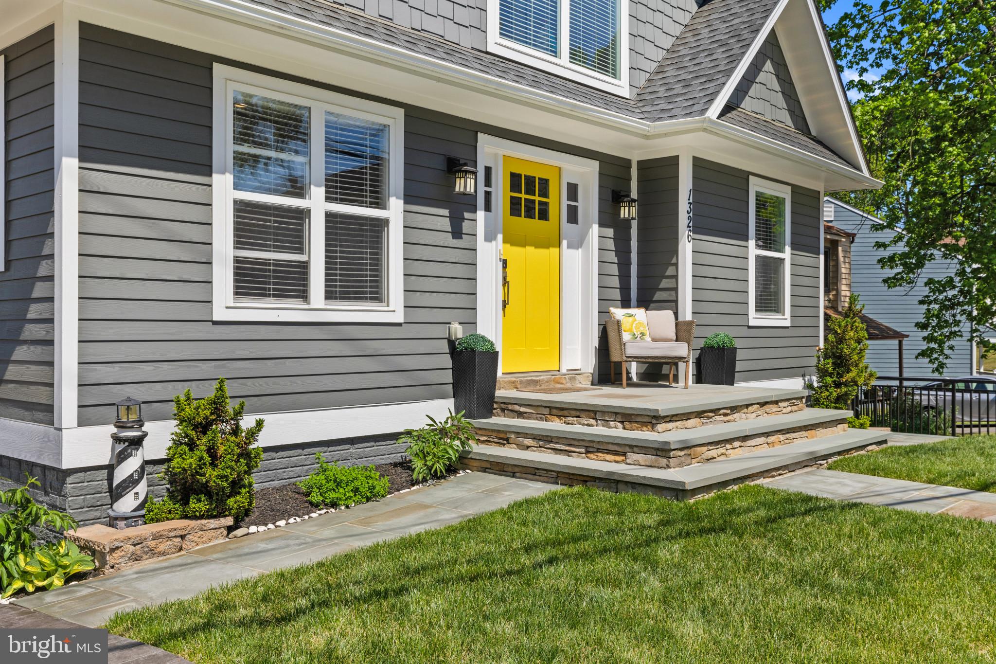 OYSTER CREEK WATERFRONT | 1326 WASHINGTON DRIVE