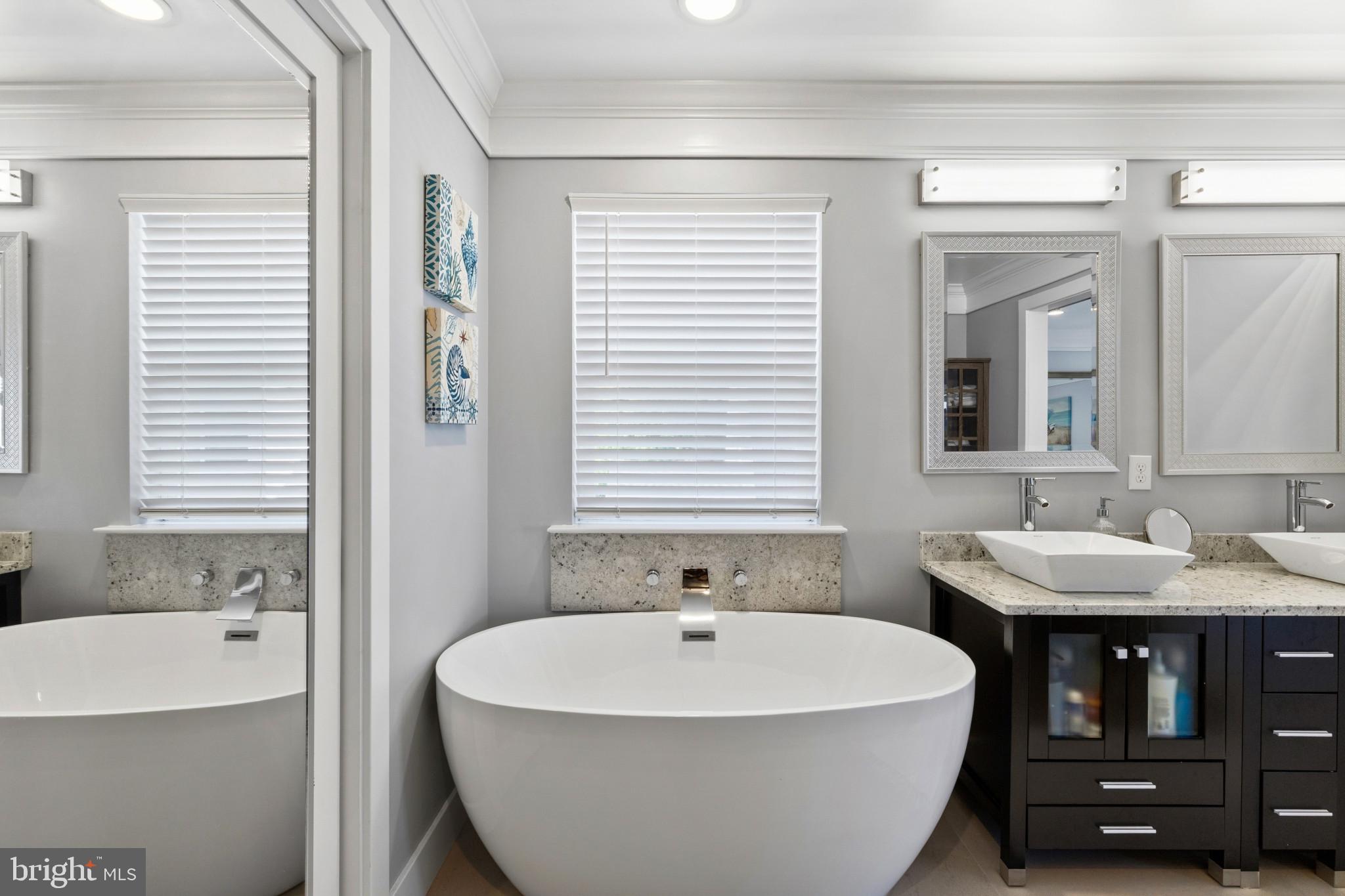 OYSTER CREEK WATERFRONT | 1326 WASHINGTON DRIVE