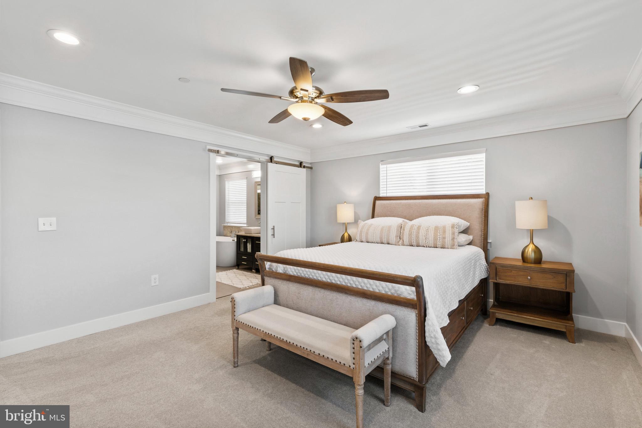 OYSTER CREEK WATERFRONT | 1326 WASHINGTON DRIVE