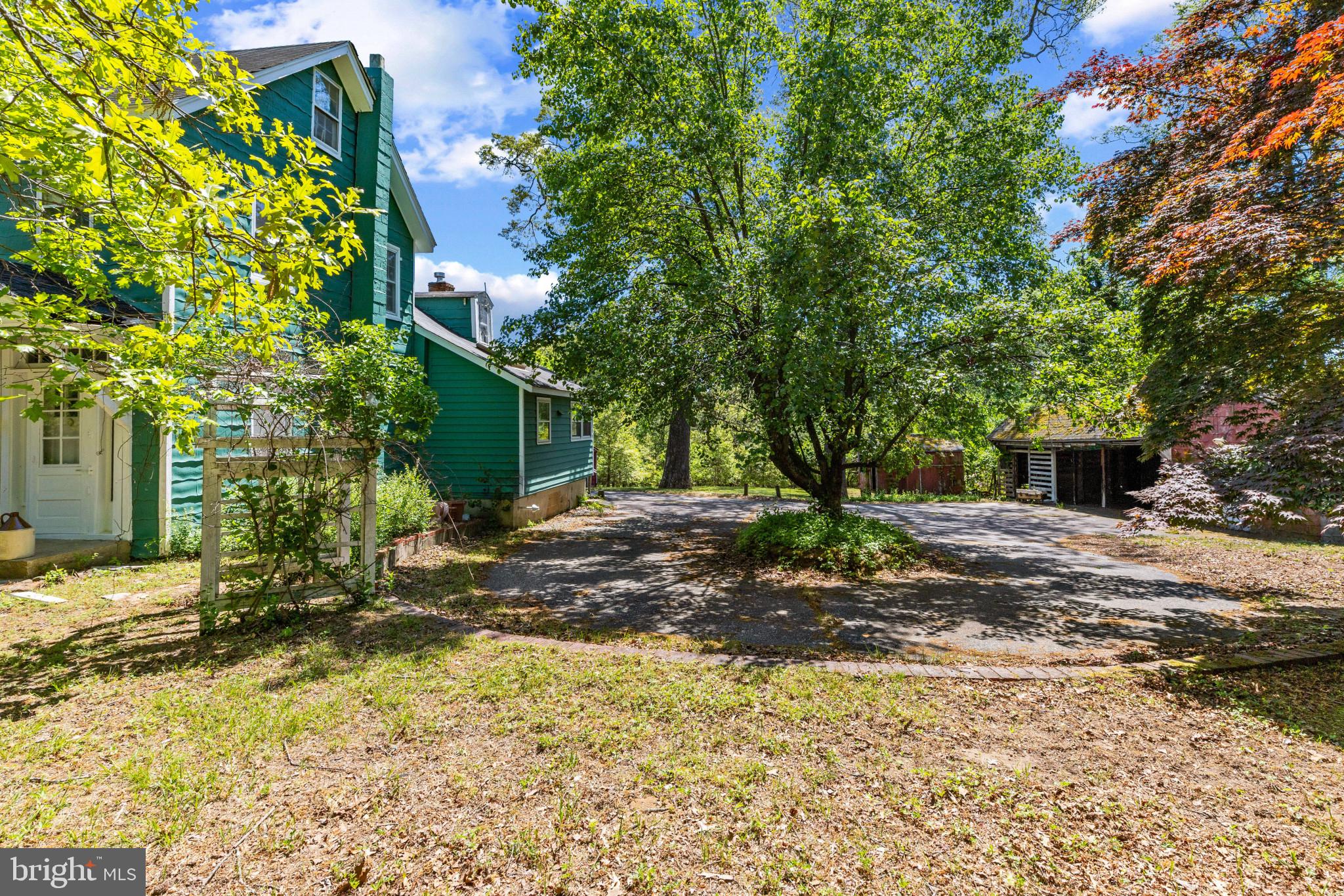 LAND IN PASADENA | 157 WOODSWAY