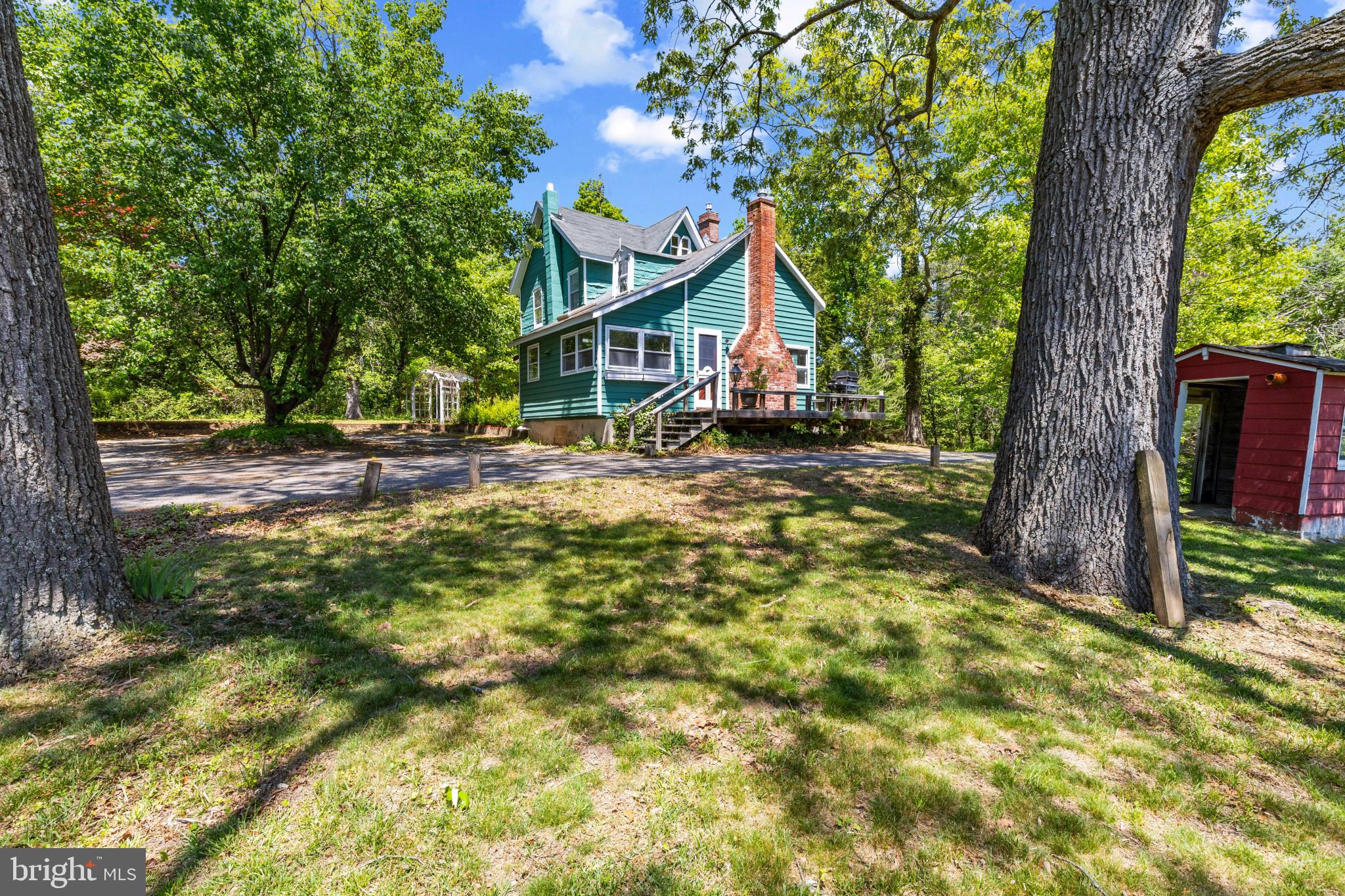 LAND IN PASADENA | 157 WOODSWAY