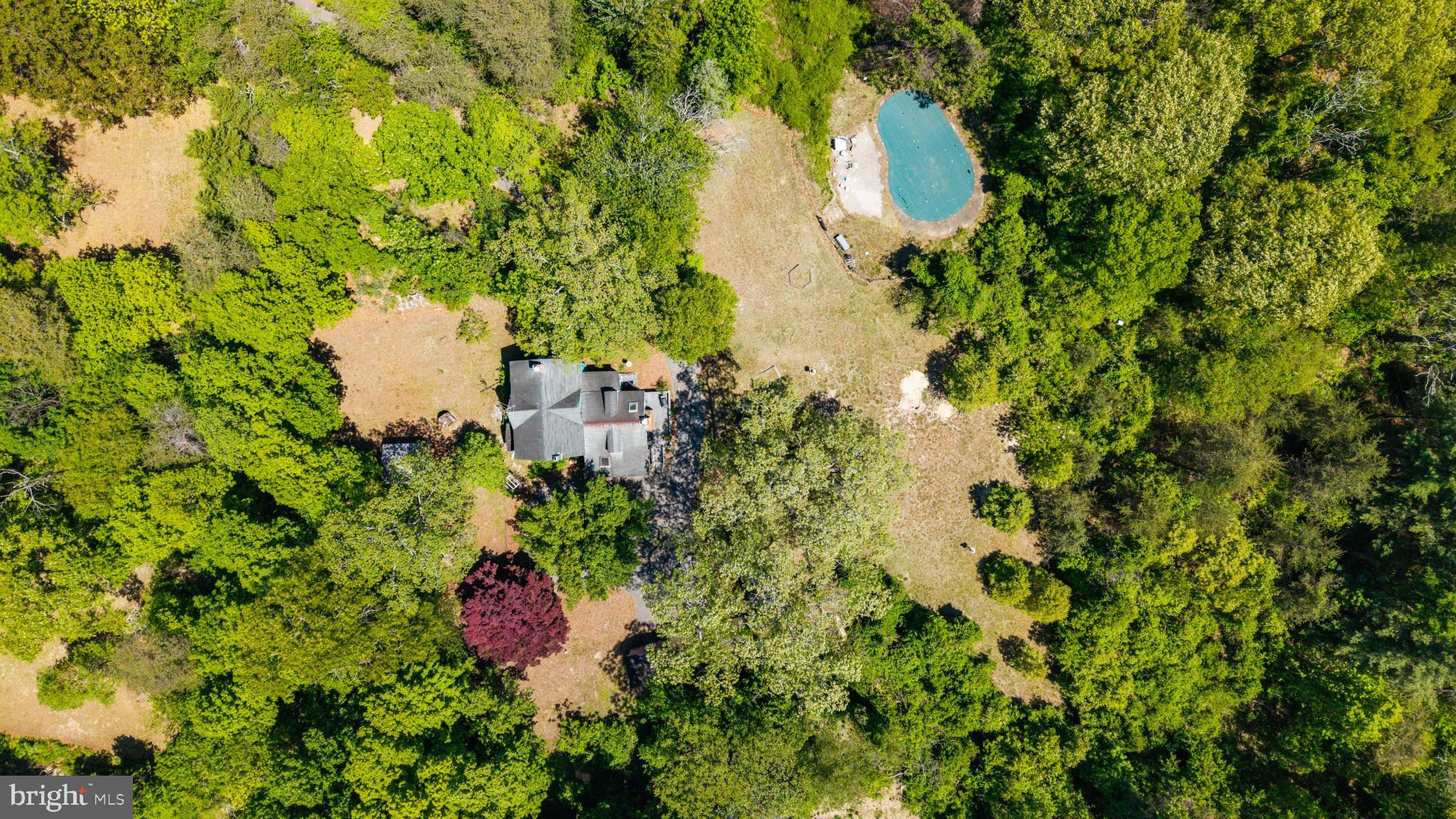 LAND IN PASADENA | 157 WOODSWAY