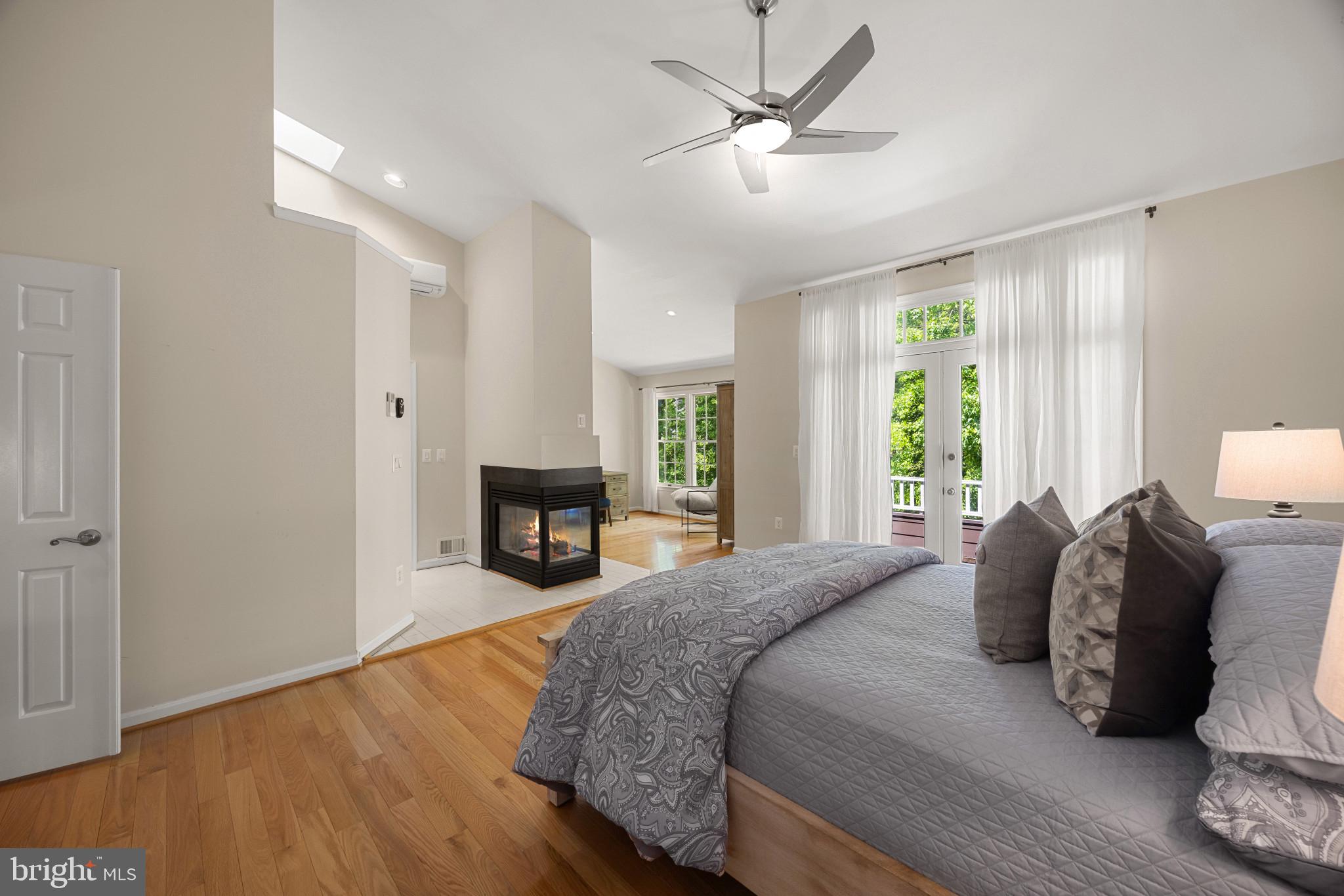 ANNAPOLIS TOWNHOME | 130 SUMMER VILLAGE DRIVE