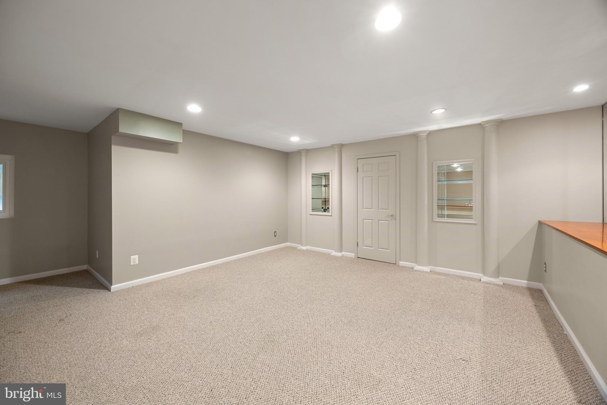 ANNAPOLIS TOWNHOME | 130 SUMMER VILLAGE DRIVE