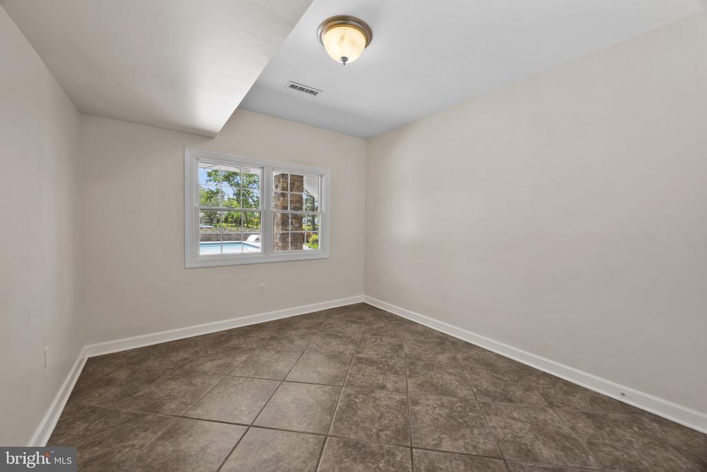 SOUTH RIVER ACCESS | 3706 THOMAS POINT ROAD