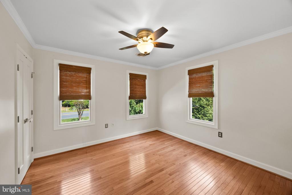 SOUTH RIVER ACCESS | 3706 THOMAS POINT ROAD