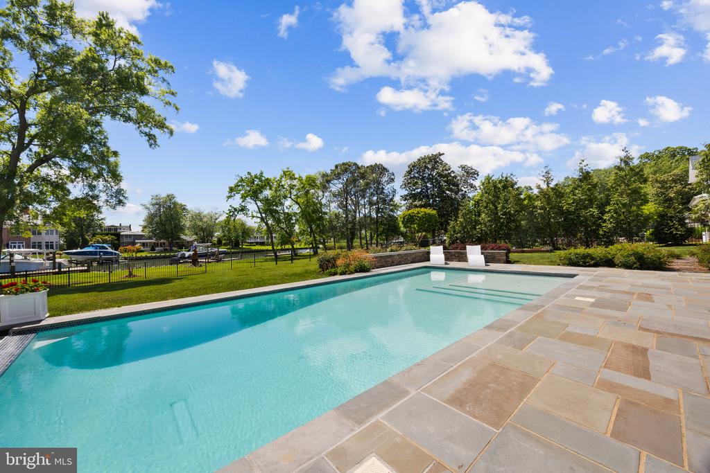 SOUTH RIVER ACCESS | 3706 THOMAS POINT ROAD