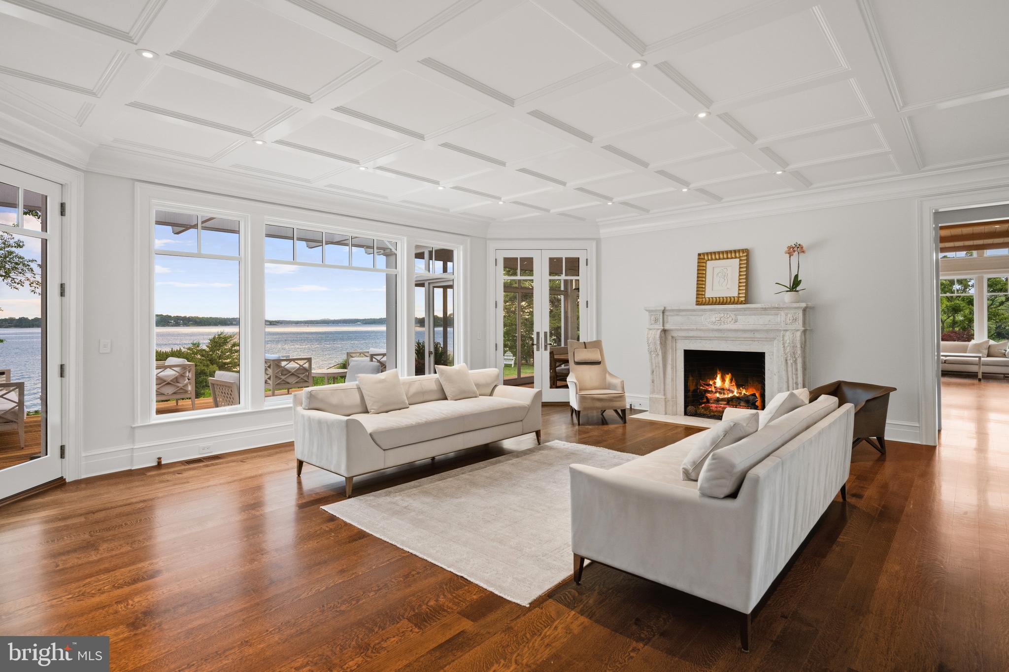 WATERFRONT LUXURY ON THE SOUTH RIVER | 3344 HARNESS CREEK ROAD