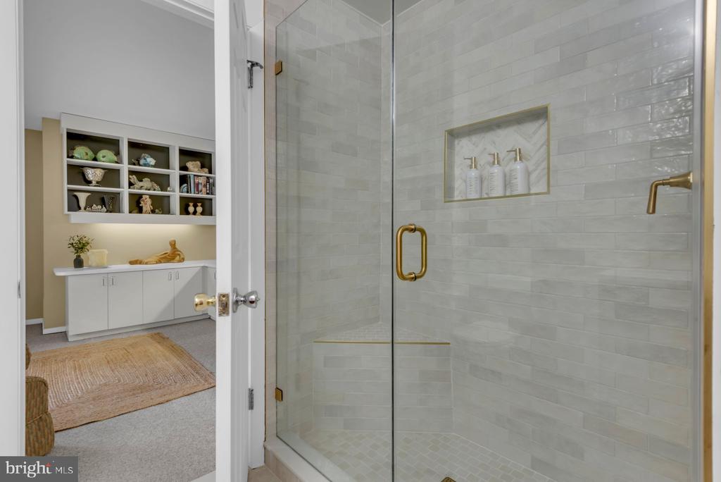 ULMSTEAD WATERFRONT | 893 MALLARD CIRCLE