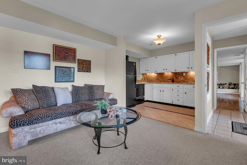 ULMSTEAD WATERFRONT | 893 MALLARD CIRCLE