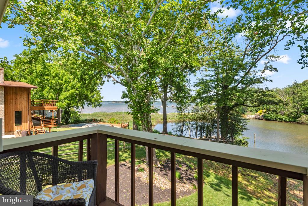 ULMSTEAD WATERFRONT | 893 MALLARD CIRCLE