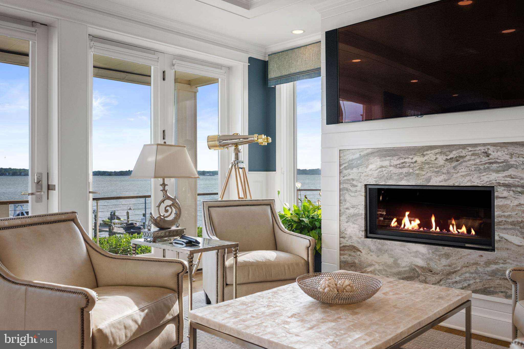 SOUTH RIVER WATERFRONT | 3728 RAMSGATE DRIVE