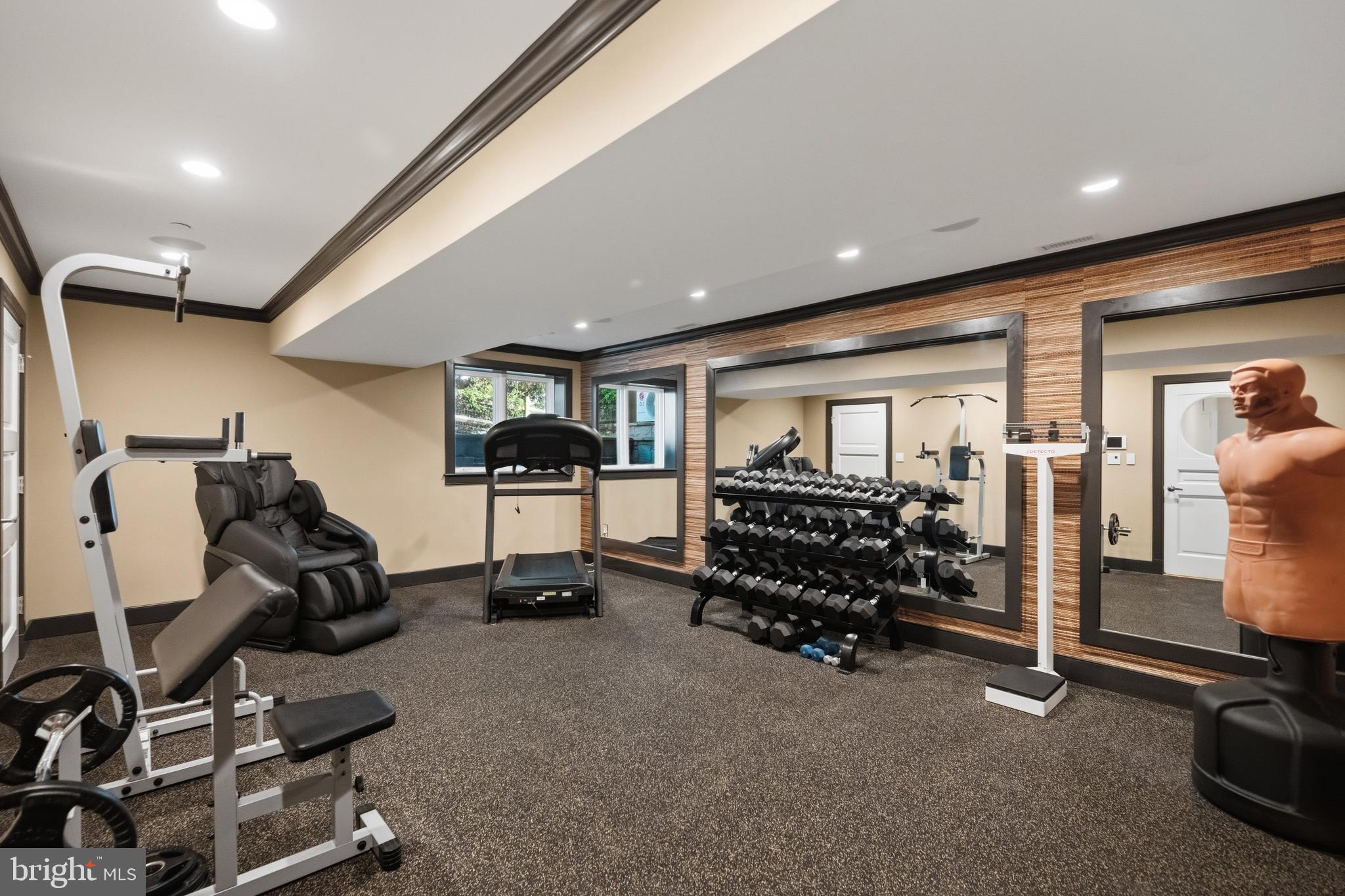 SOUTH RIVER WATERFRONT | 3728 RAMSGATE DRIVE