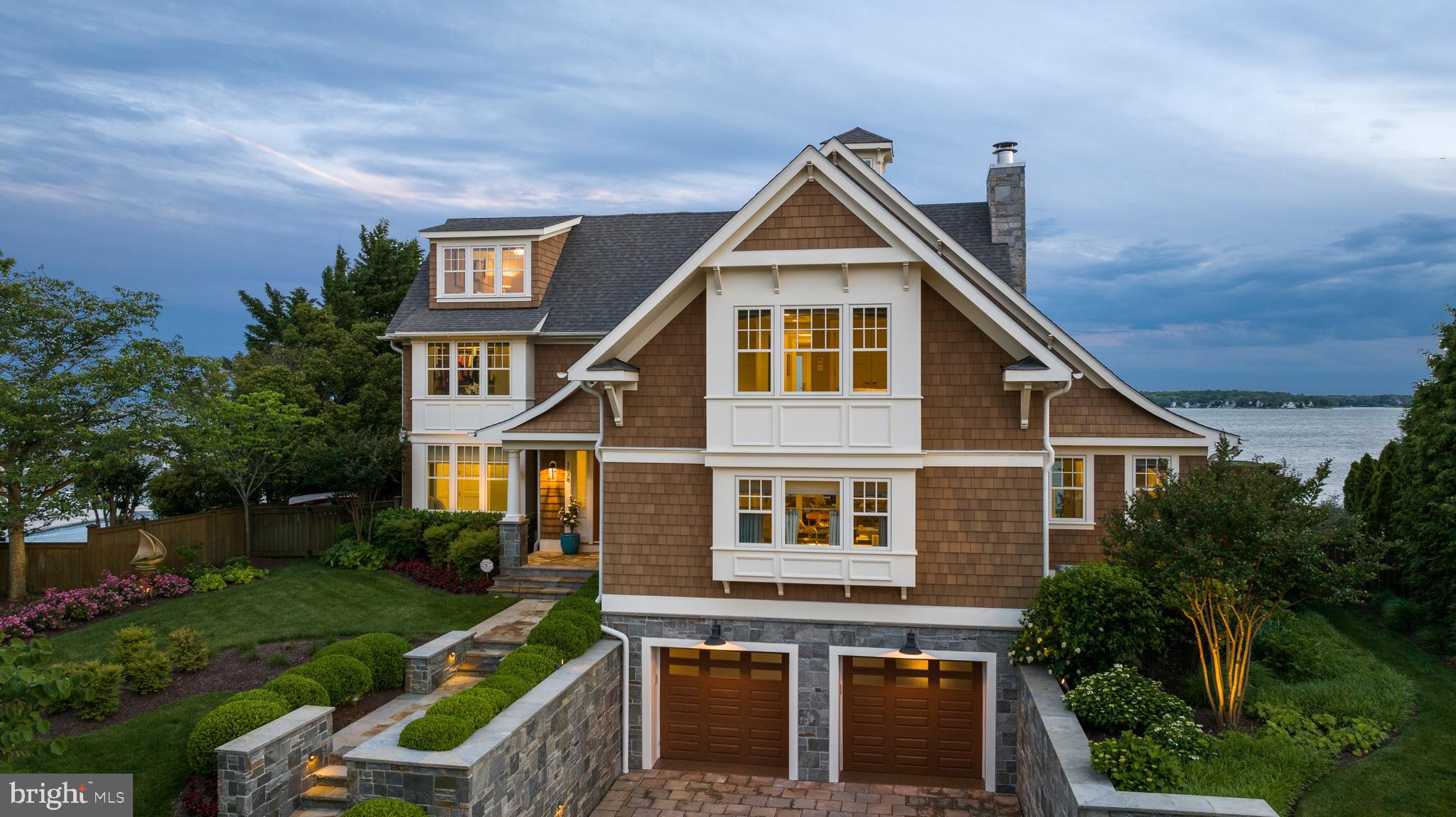 SOUTH RIVER WATERFRONT | 3728 RAMSGATE DRIVE