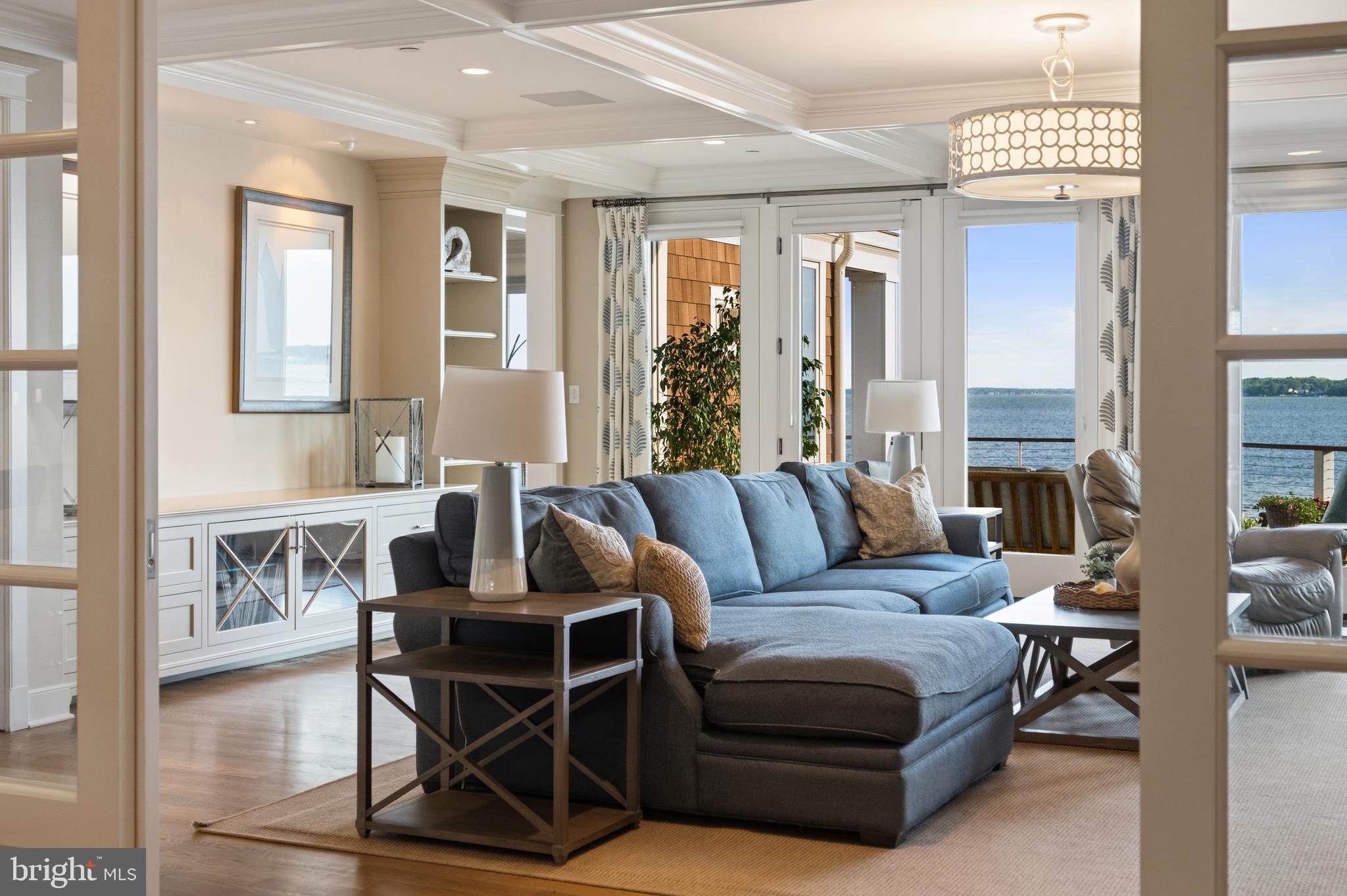 SOUTH RIVER WATERFRONT | 3728 RAMSGATE DRIVE