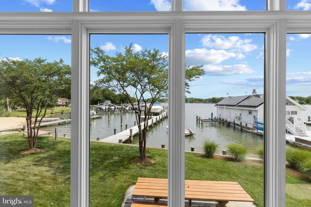 FISHING CREEK WATERFRONT | 3733 THOMAS POINT ROAD