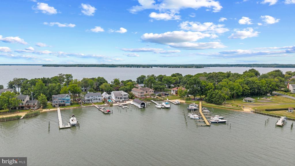 FISHING CREEK WATERFRONT | 3733 THOMAS POINT ROAD