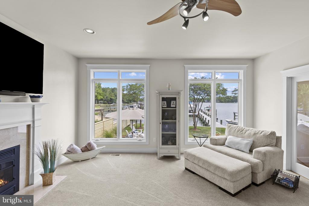 FISHING CREEK WATERFRONT | 3733 THOMAS POINT ROAD