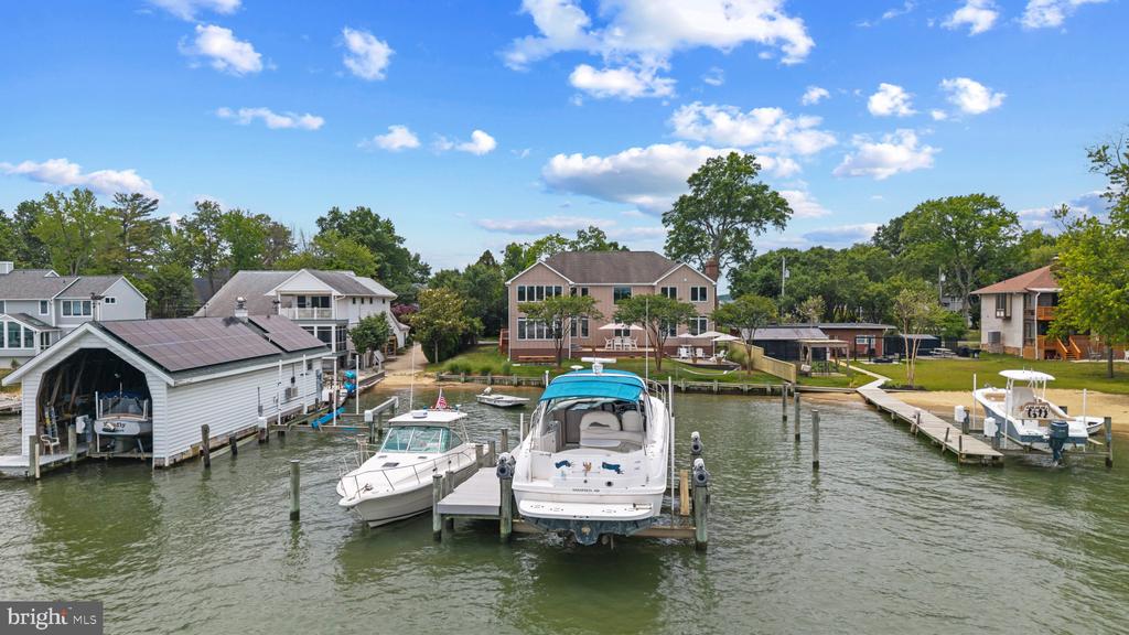 FISHING CREEK WATERFRONT | 3733 THOMAS POINT ROAD
