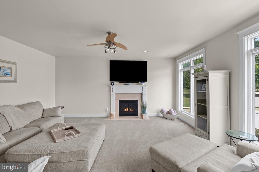 FISHING CREEK WATERFRONT | 3733 THOMAS POINT ROAD