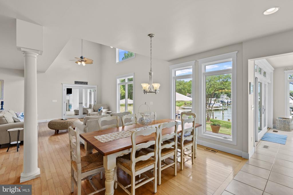 FISHING CREEK WATERFRONT | 3733 THOMAS POINT ROAD