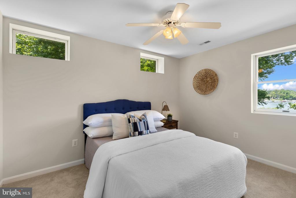 MAIN CREEK WATERFRONT IN PASADENA | 8044 FOREST GLEN DRIVE