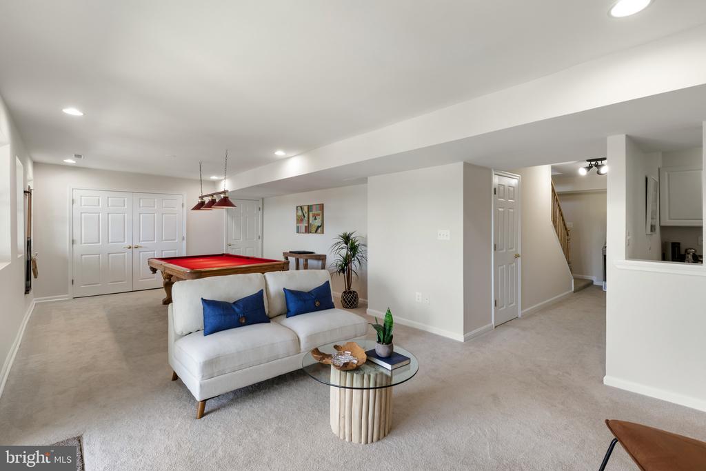 MAIN CREEK WATERFRONT IN PASADENA | 8044 FOREST GLEN DRIVE