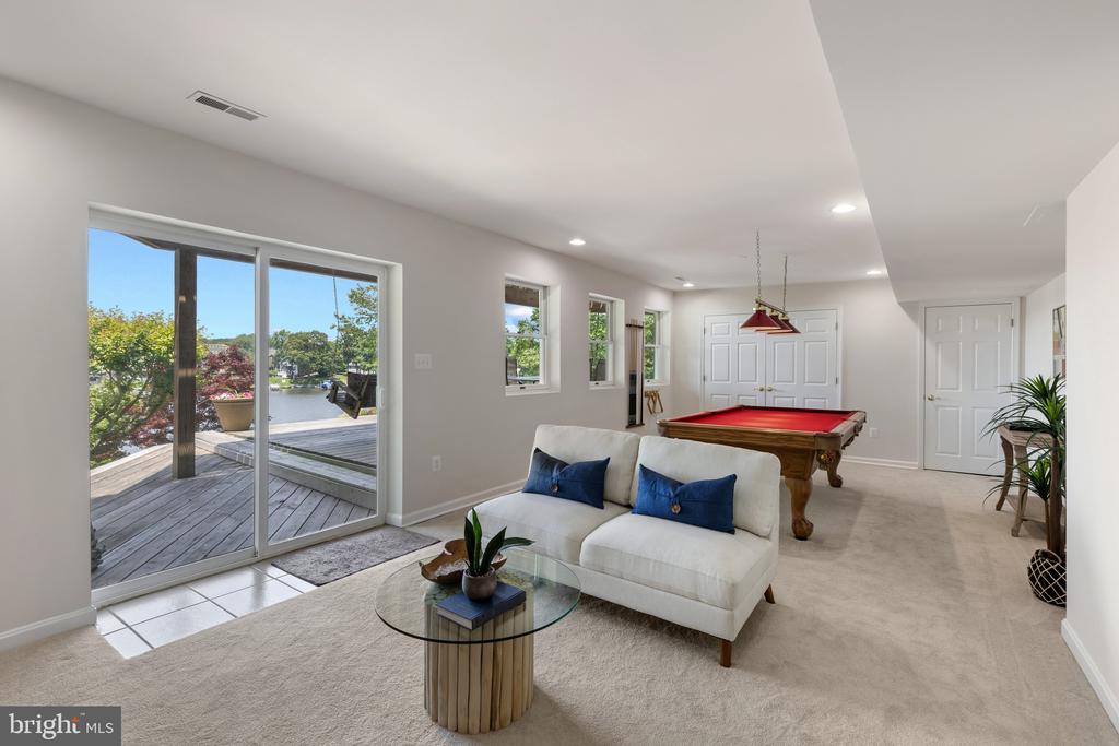 MAIN CREEK WATERFRONT IN PASADENA | 8044 FOREST GLEN DRIVE
